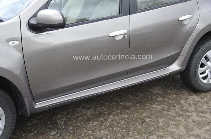 Side-profile is similar to the Duster's.